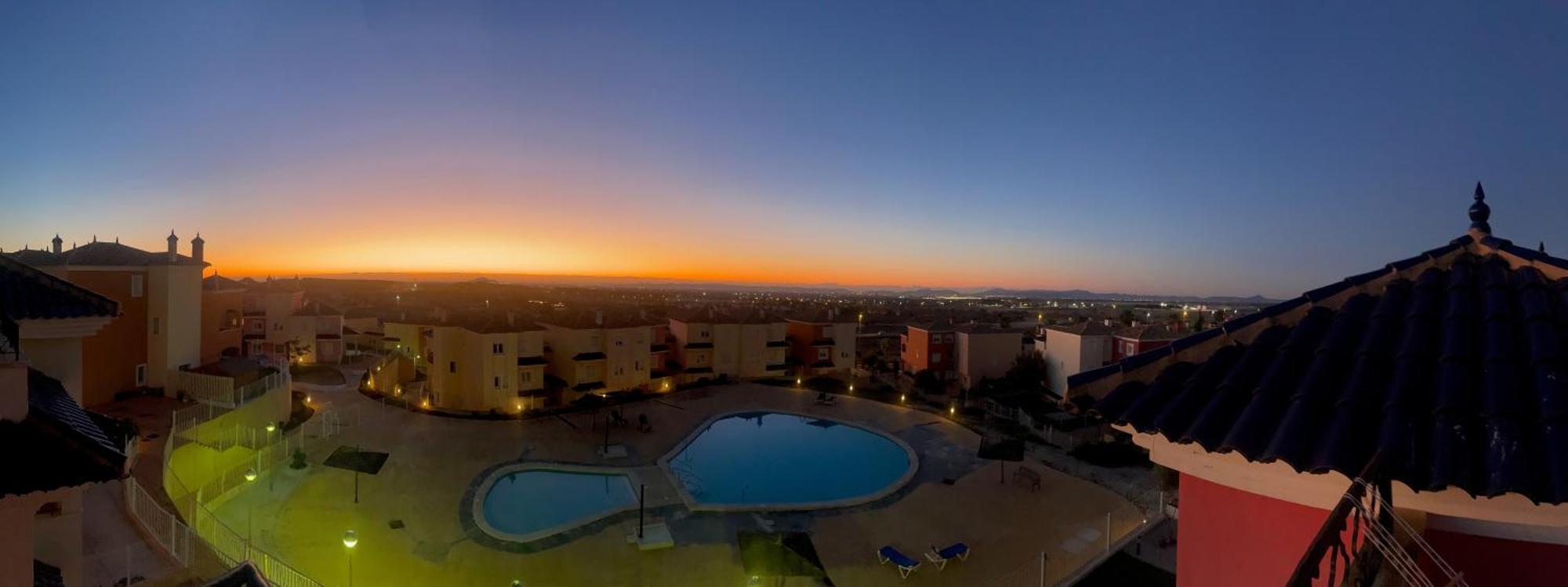 Apartamento Brand New Sunny Golfing